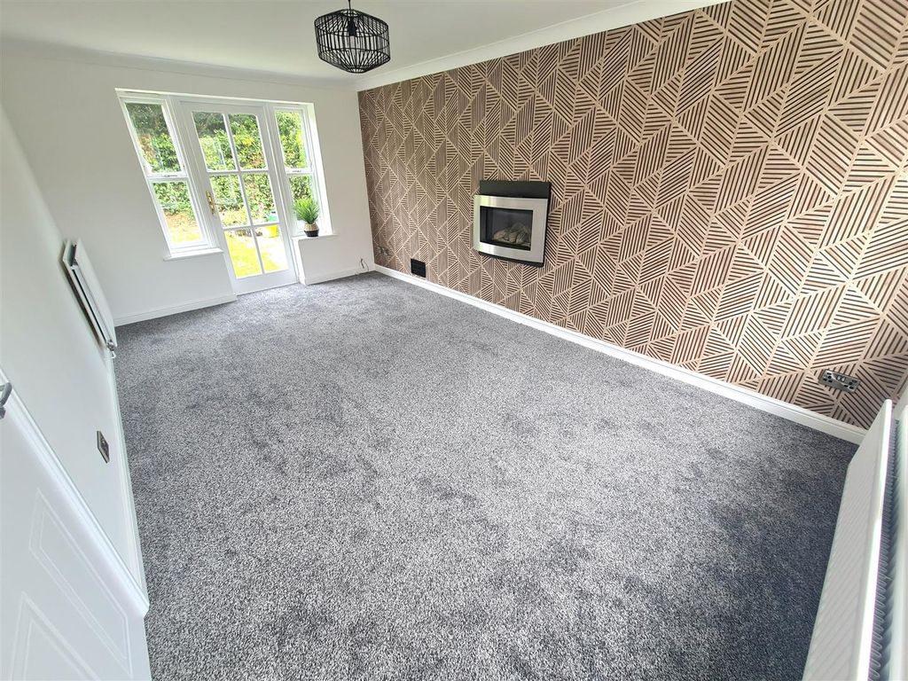 Property photo 2 of 13 Living Room