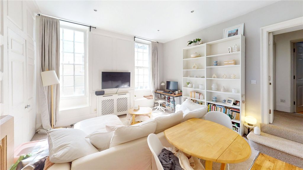 Property photo 2 of 4 Picture No. 05