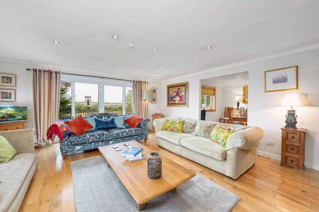 Property photo 2 of 29