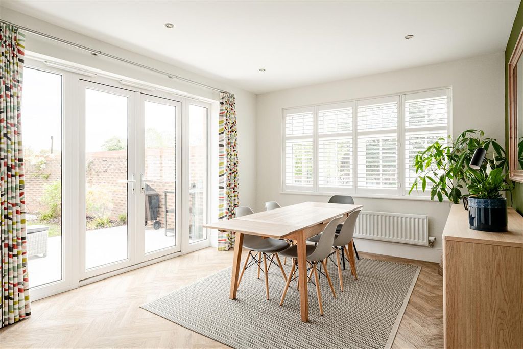 Additional image 8 of 4 bed detached house for saleAster Way, Haywards Heath RH17