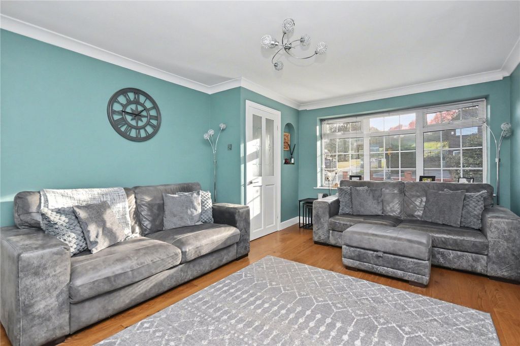 Property photo 2 of 13 Picture No. 30