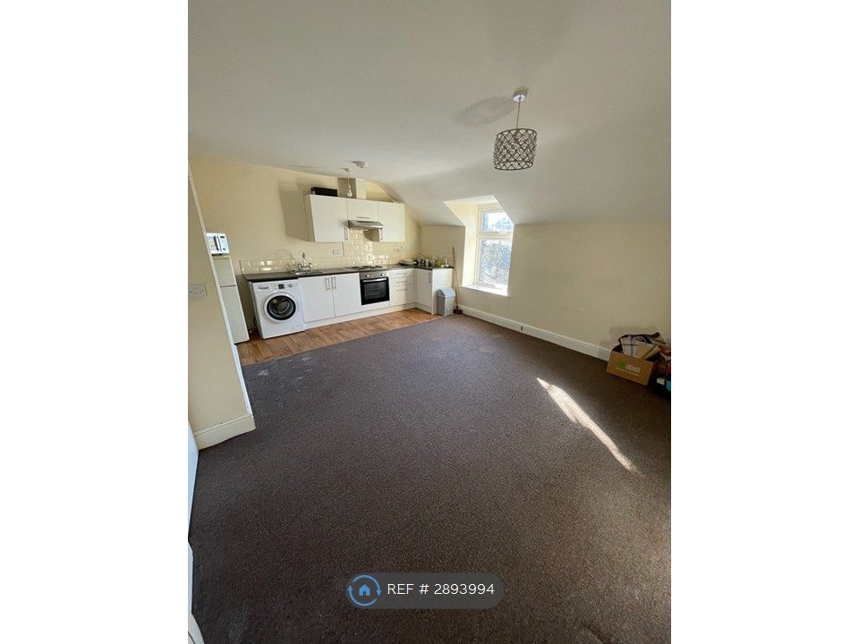 Property photo 1 of 3 Kitchen Diner