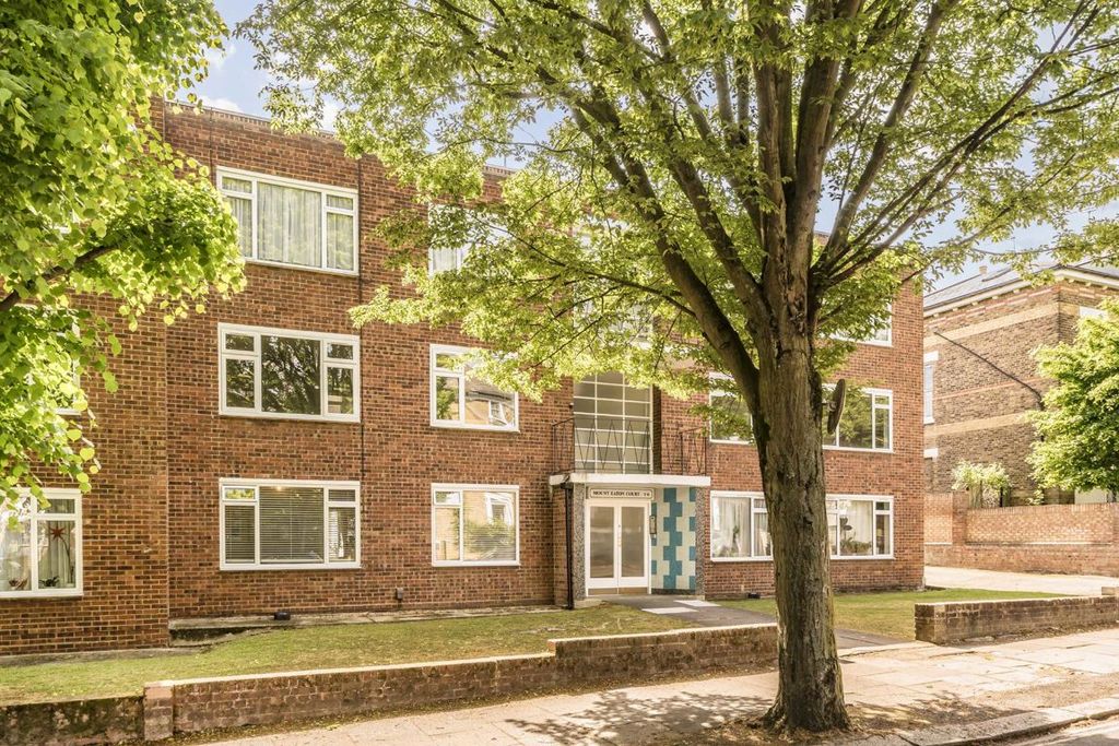 Property photo 1 of 6