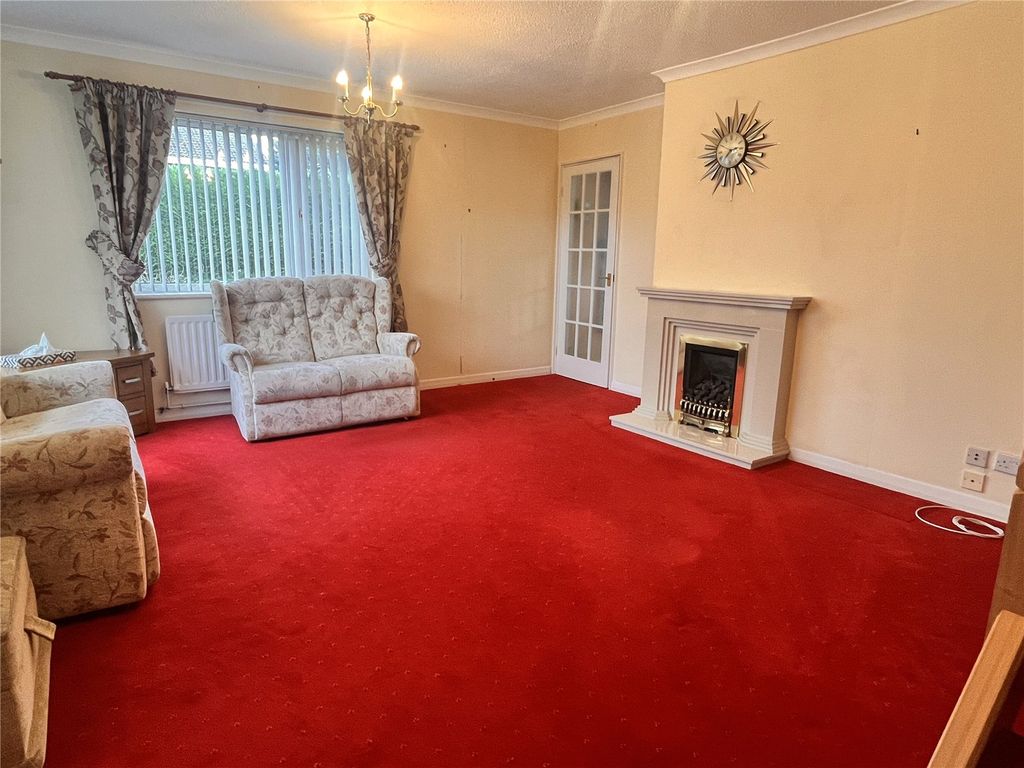 Property photo 3 of 19 Picture No. 03