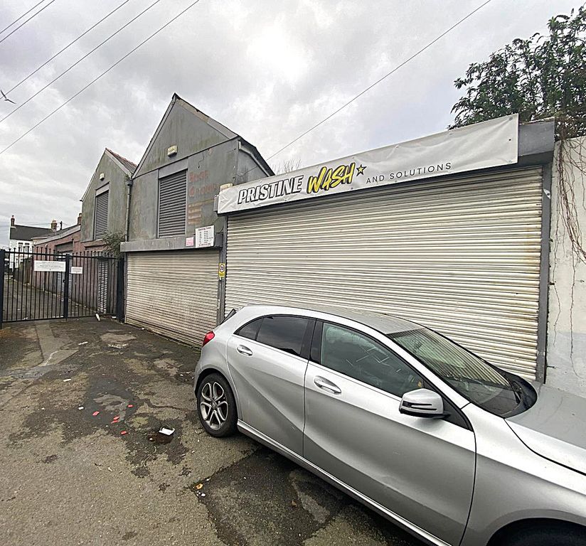 Property photo 1 of 12