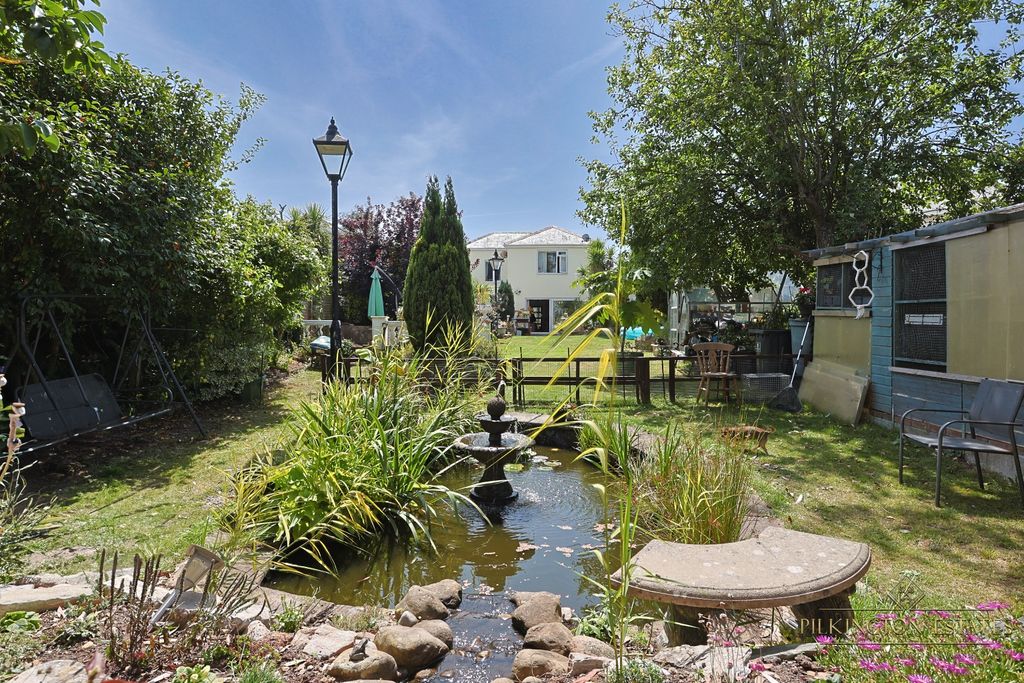 Property photo 1 of 29 4366612