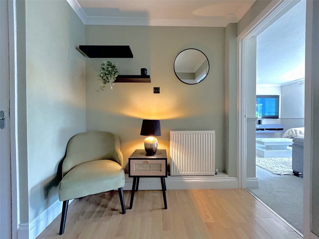 Property photo 2 of 10 Picture No. 04