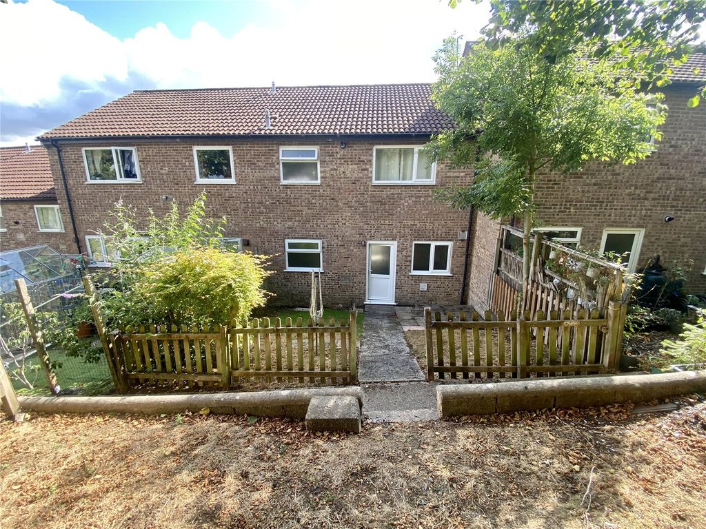 Property photo 1 of 20 Picture No. 32
