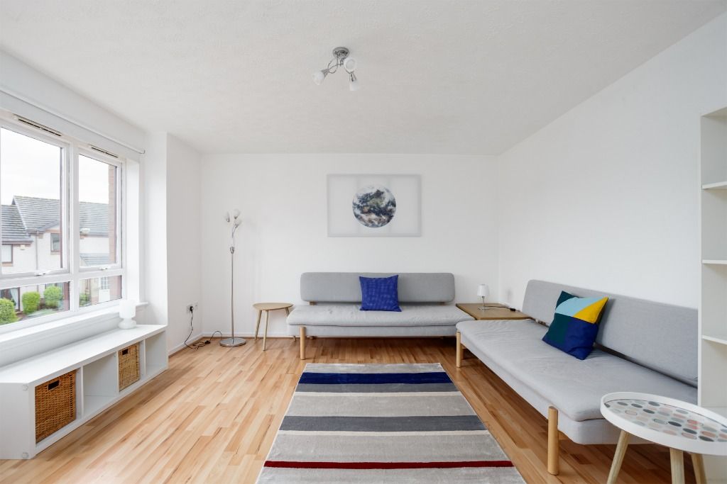 Property photo 2 of 8 Photo 2