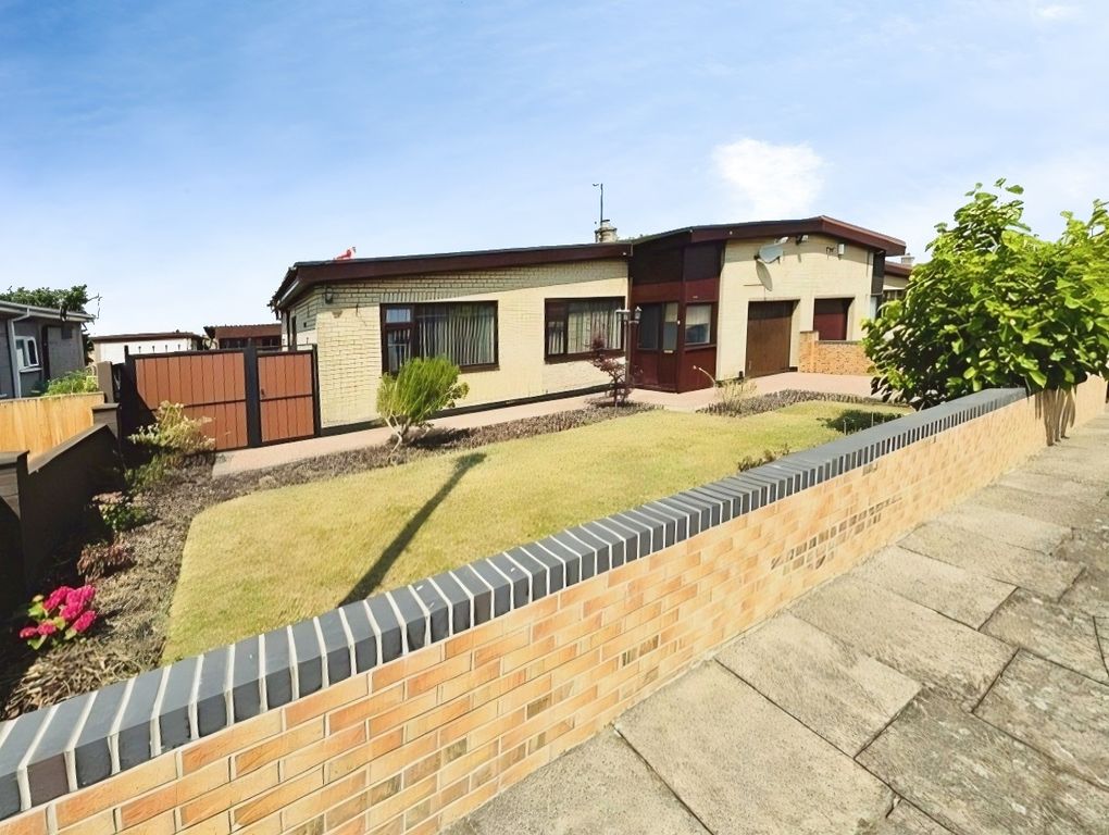 Property photo 1 of 16 Pbox-Img.Jpg