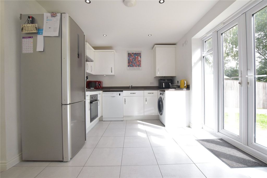 Property photo 3 of 13 Picture No. 01