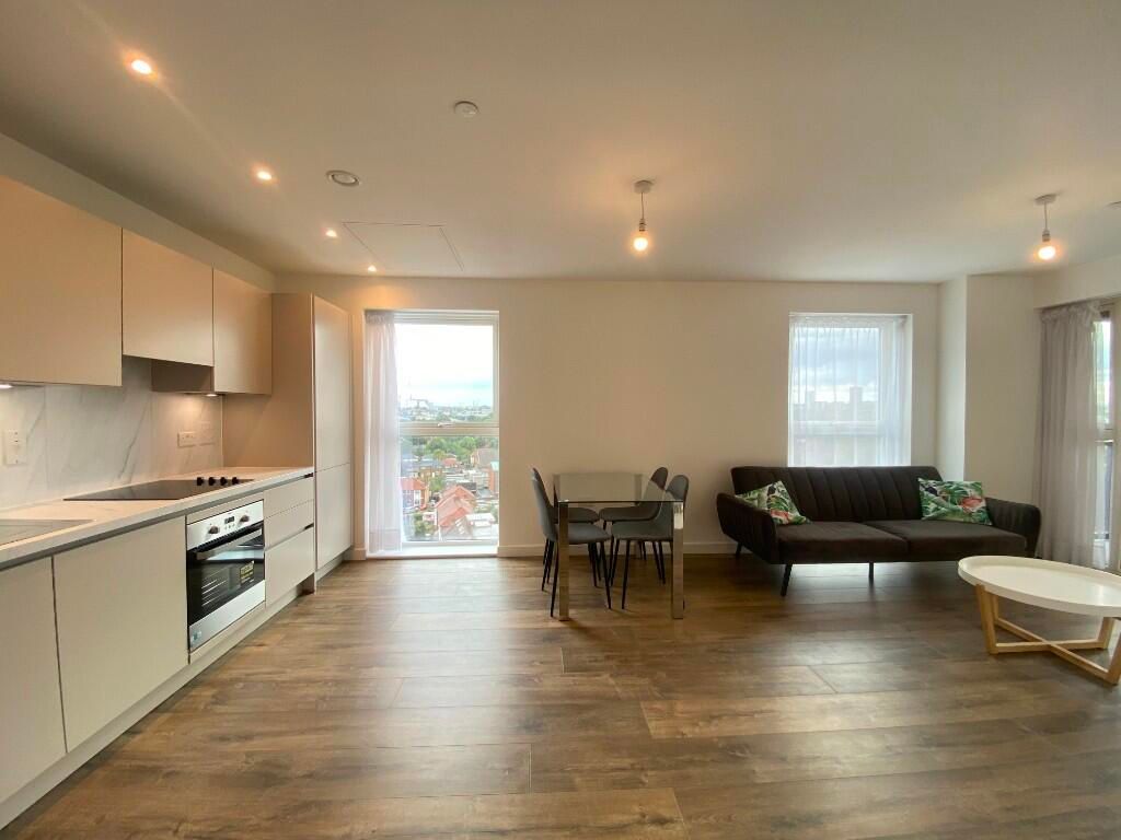 Property photo 3 of 11