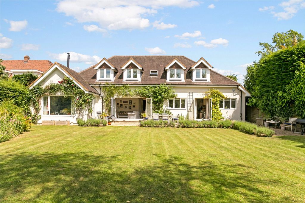 Property photo 1 of 24