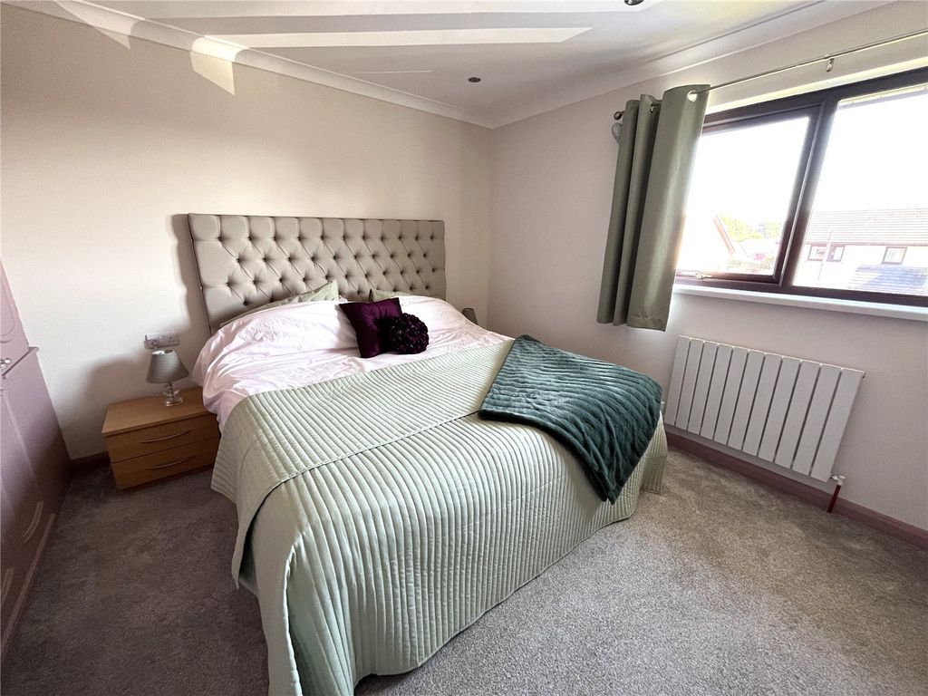 Additional image 11 of 4 bed detached house for saleGlenview Avenue, Pembroke Dock, Pembrokeshire SA72