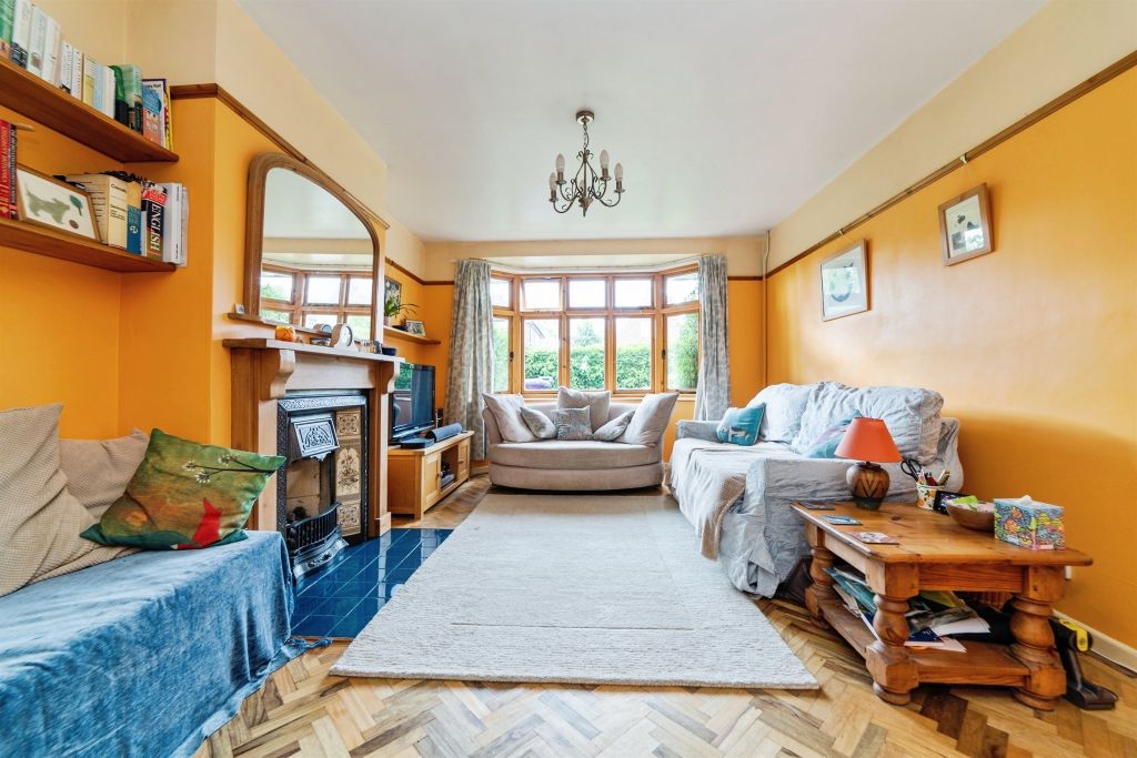 Additional image 9 of 3 bed semi-detached house for saleWhitethorn Lane, Letchworth Garden City SG6
