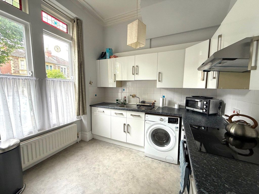 Property photo 3 of 7 Picture No. 09