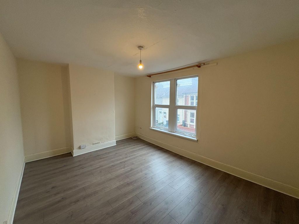 Property photo 3 of 15 Img_4740.Jpeg