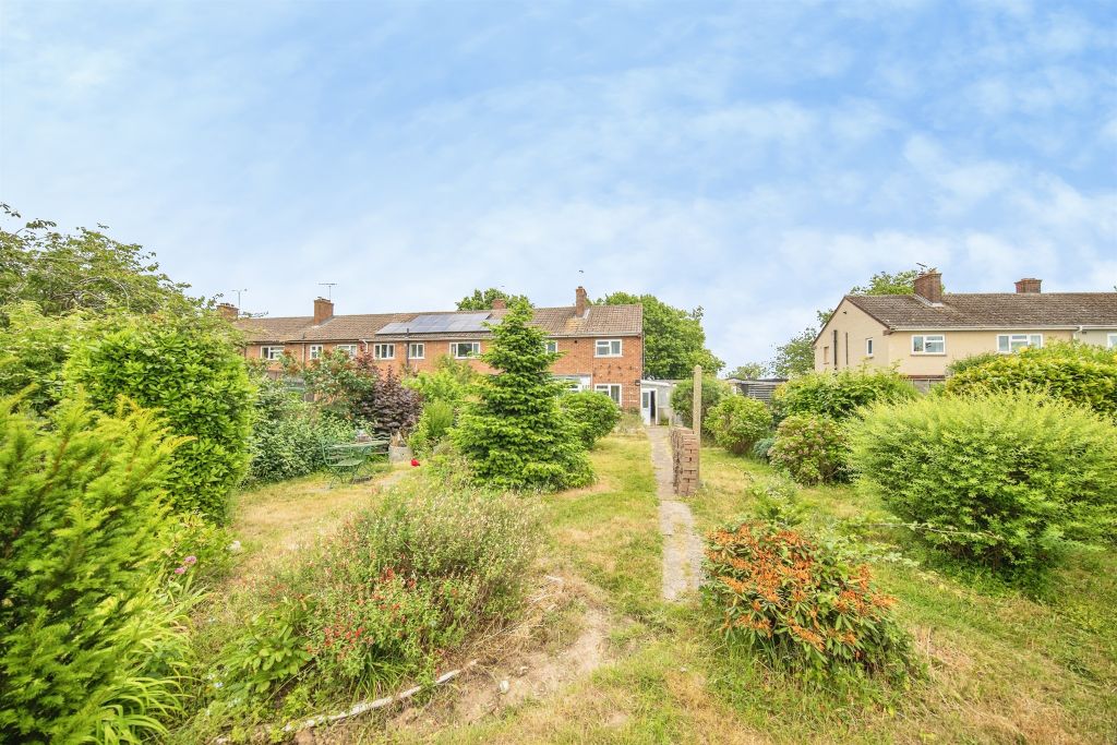 Property photo 2 of 16
