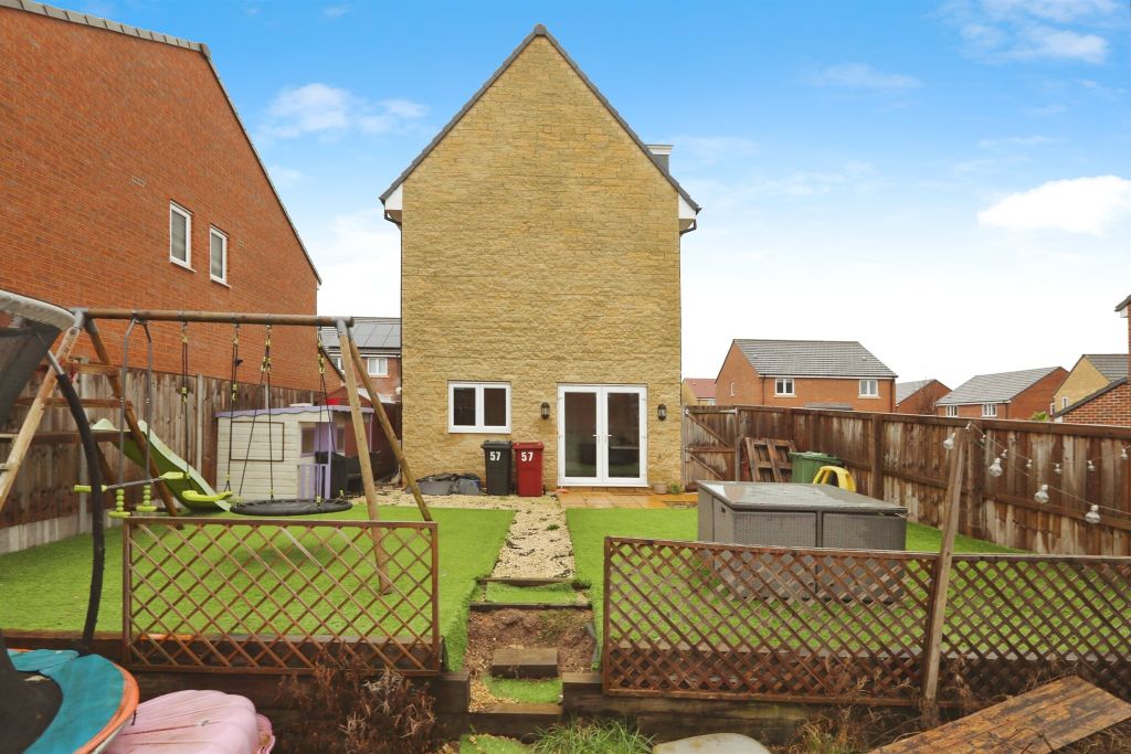 Property photo 2 of 13