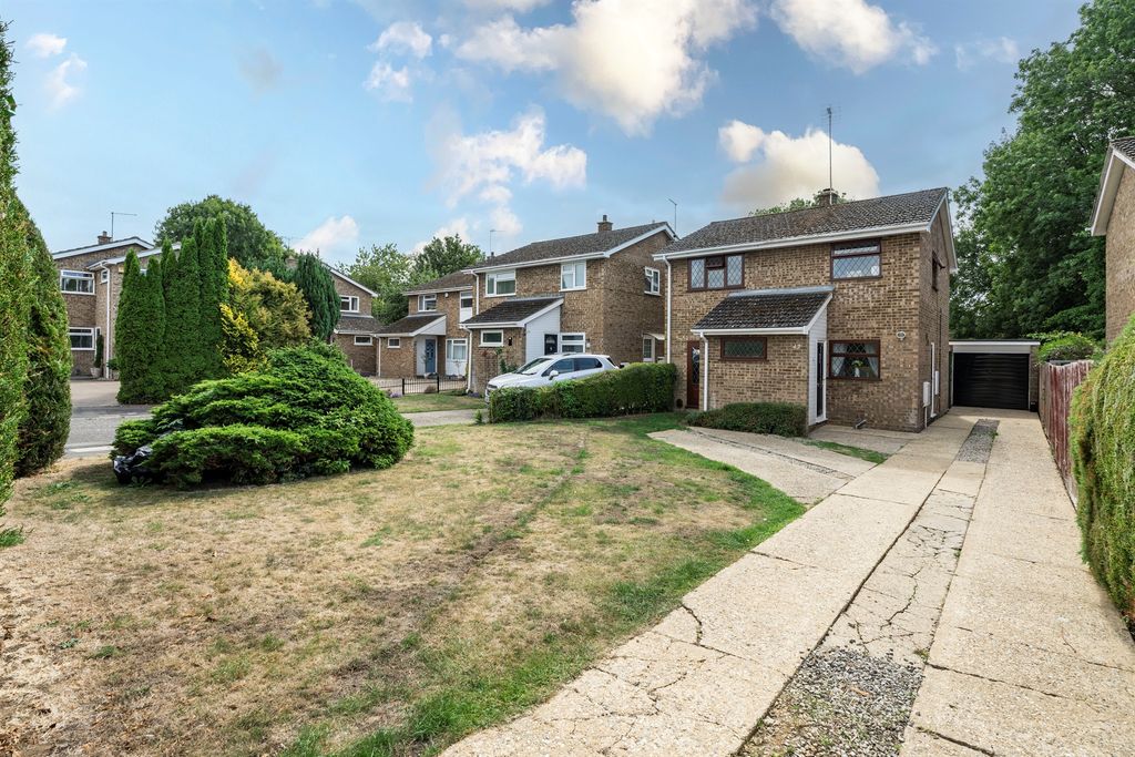 Property photo 1 of 18