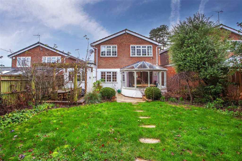 Property photo 2 of 25 Picture No. 02