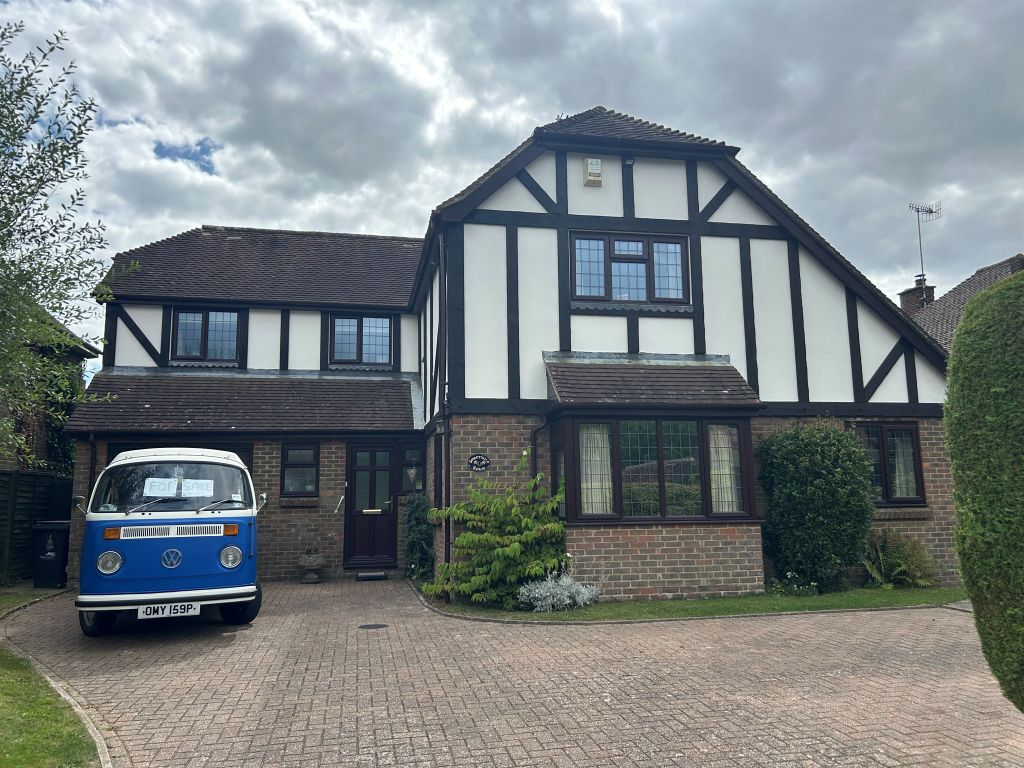 Property photo 1 of 18