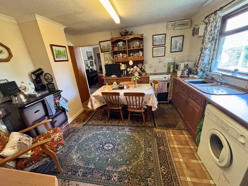 Property photo 3 of 15 Photo 18