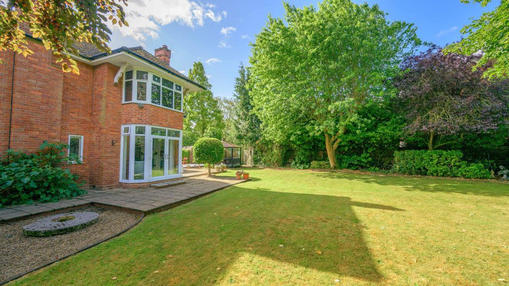 Property photo 1 of 22