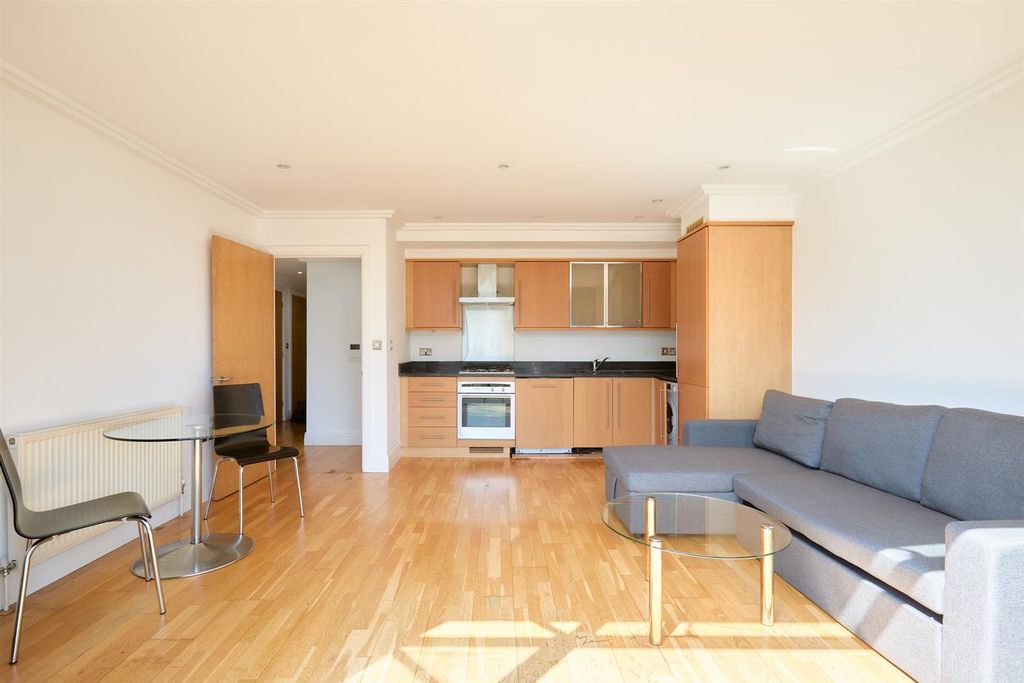 Property photo 1 of 22