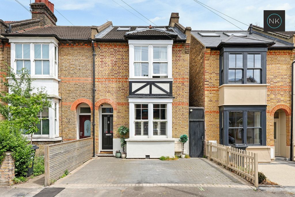Property photo 1 of 28 4250320