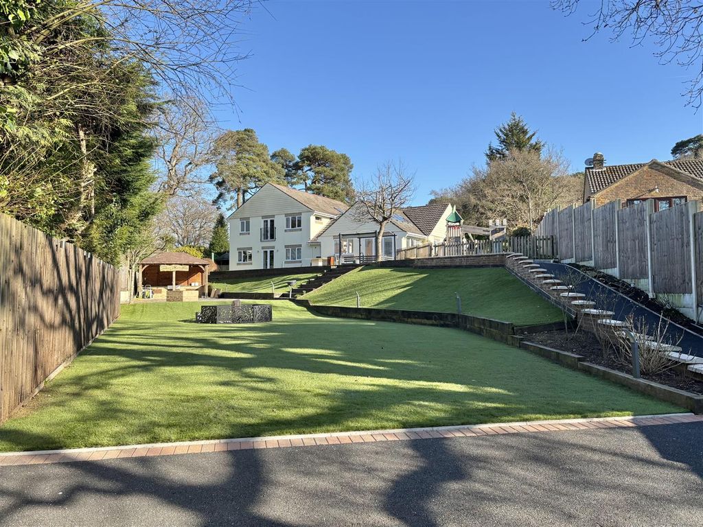 Property photo 2 of 33 Img_3901.Jpg