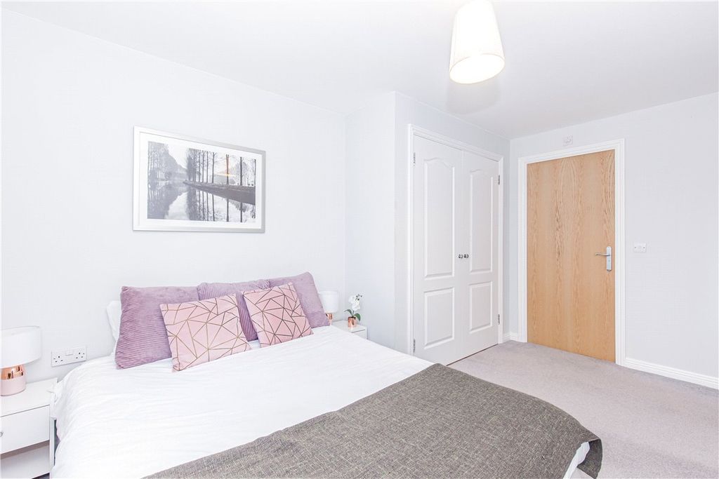 Property photo 3 of 14 Picture No. 07