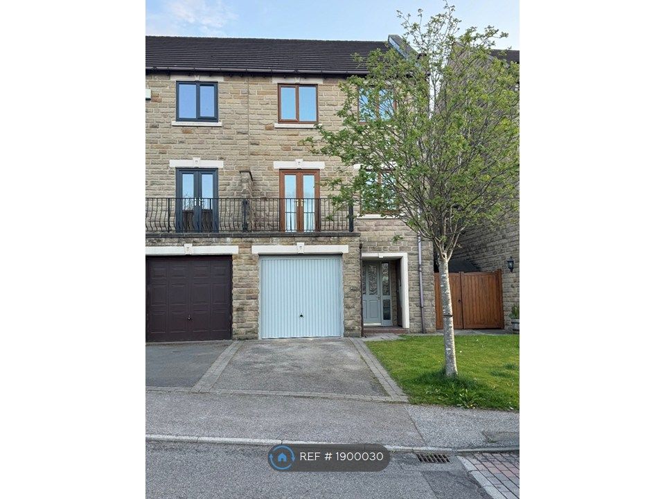 Property photo 1 of 25