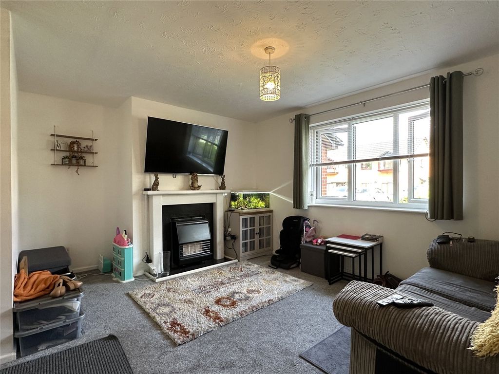 Property photo 3 of 7 Picture No. 20
