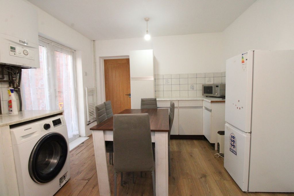 Property photo 3 of 8 Img_6727