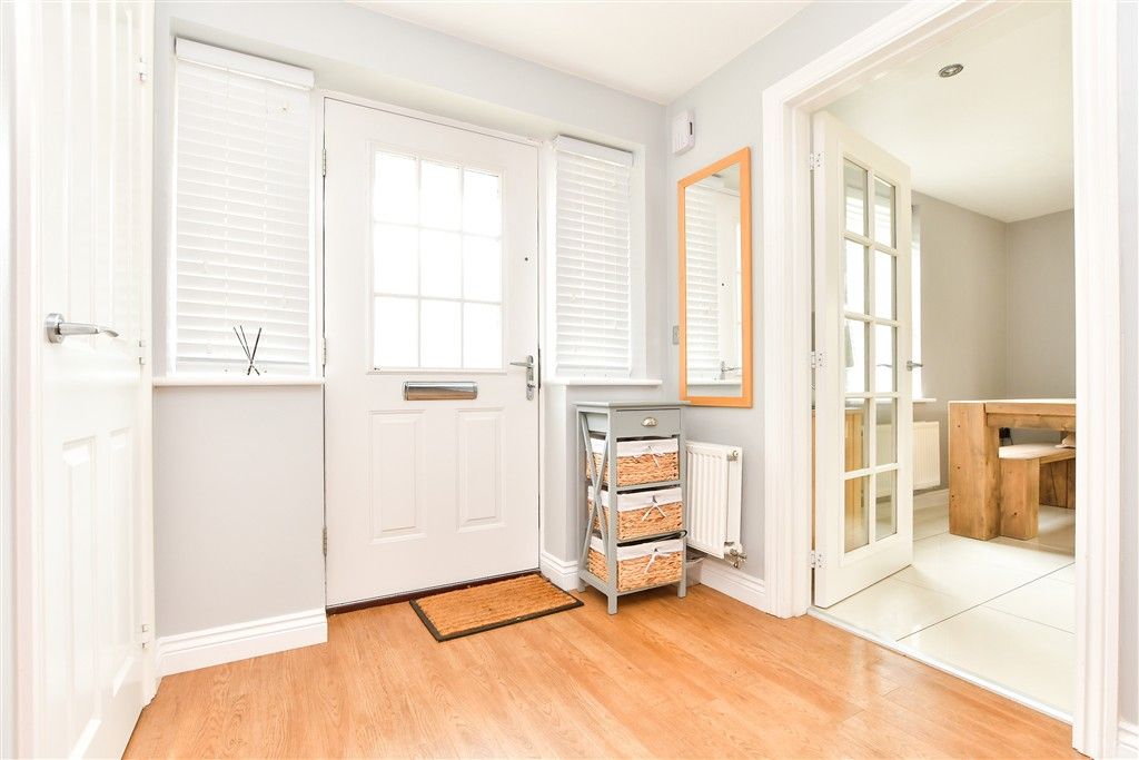 Property photo 1 of 20 Entrance Hall