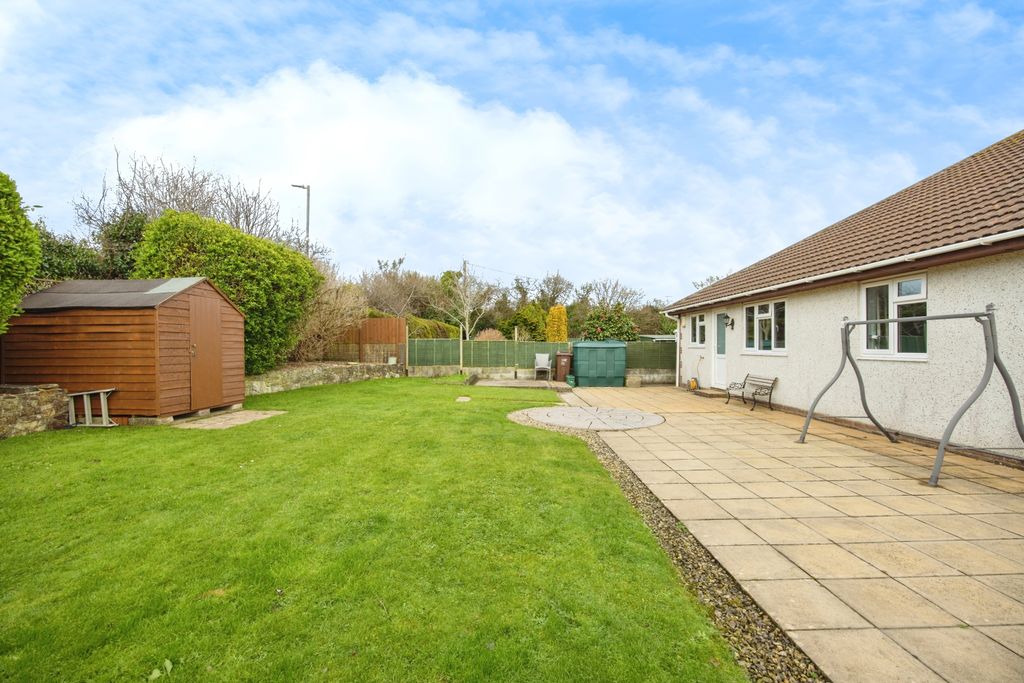 Property photo 3 of 17 Photography