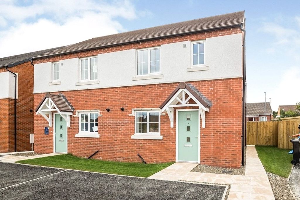 Property photo 1 of 7 Main Page