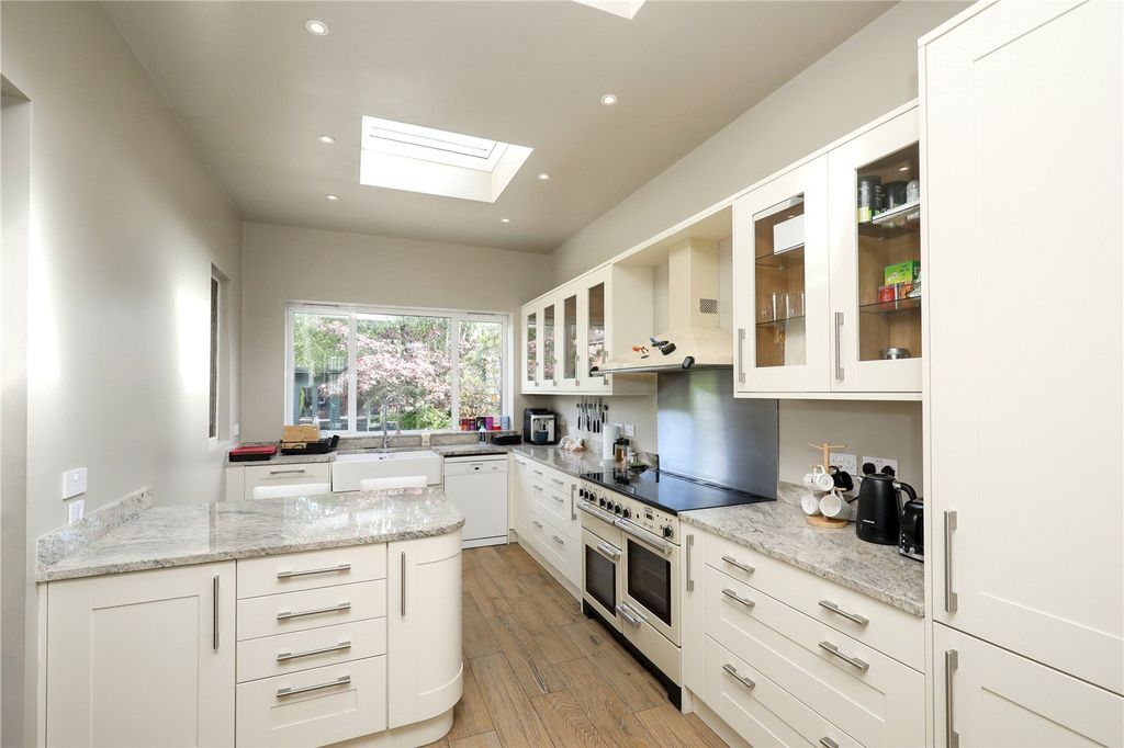 Property photo 3 of 26 Picture No. 03