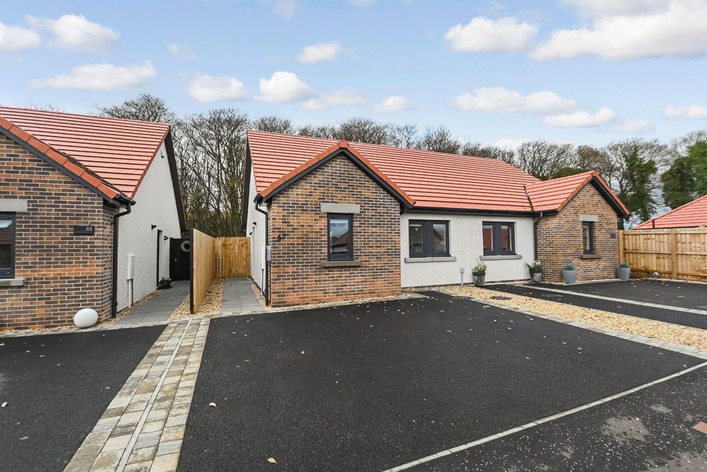 Property photo 1 of 14 01.Jpg