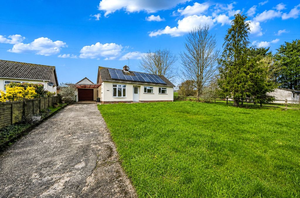 Property photo 1 of 19 Picture No. 28