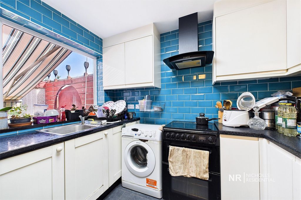 Property photo 3 of 15 Kitchen-Breakfast Room