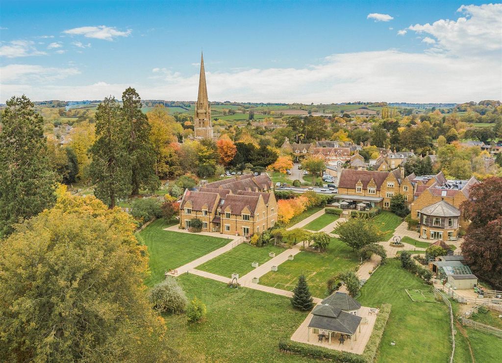 Property photo 1 of 20 Cropped.Jpg