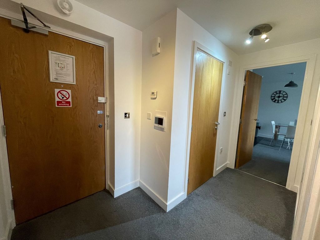 Property photo 3 of 11 Not Specified