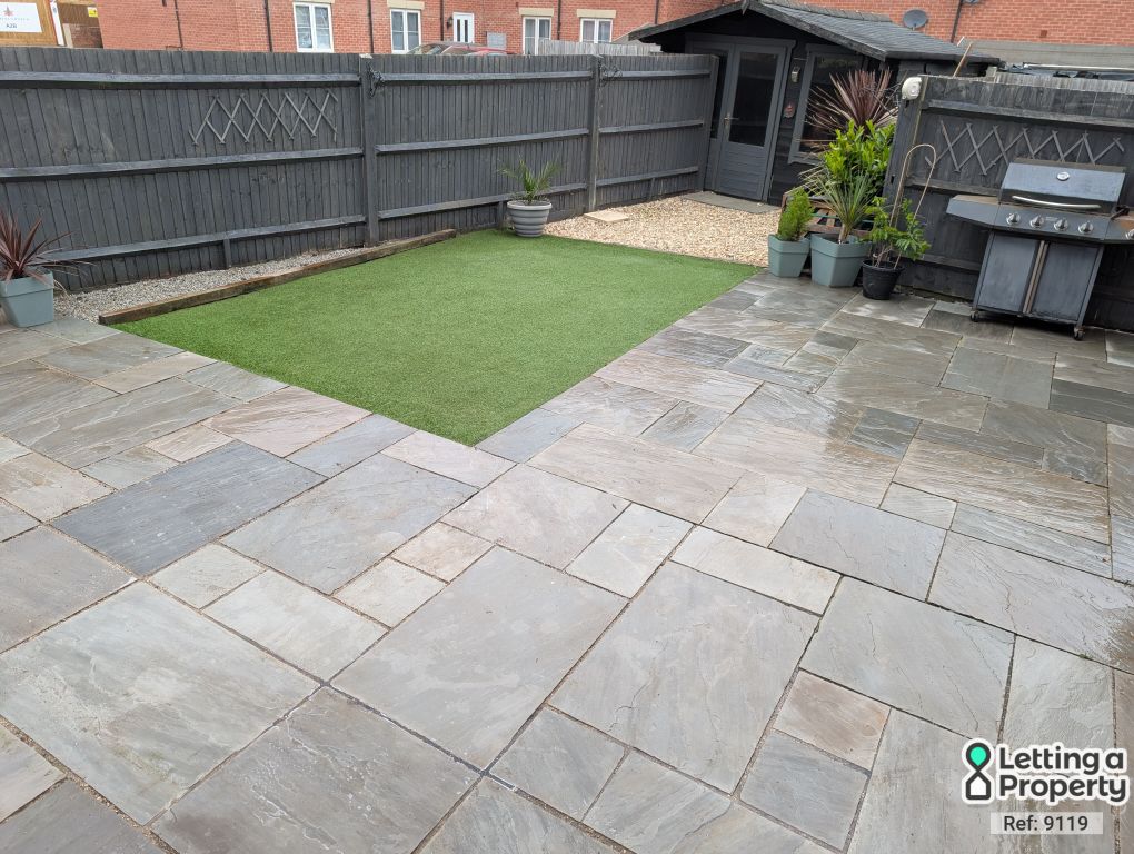 Property photo 2 of 24