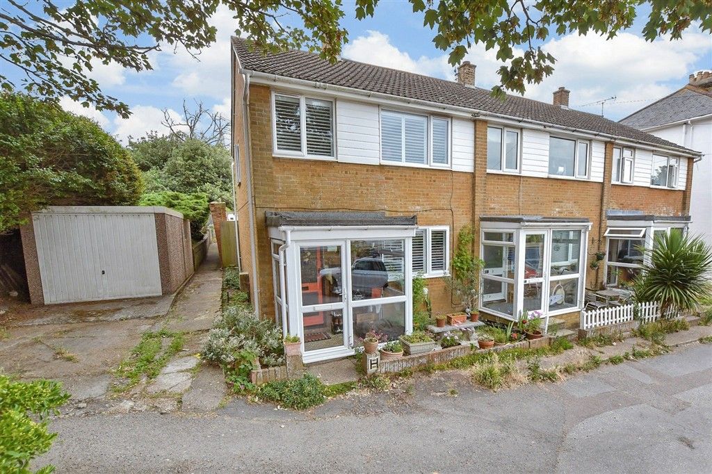 Property photo 1 of 6 External Web