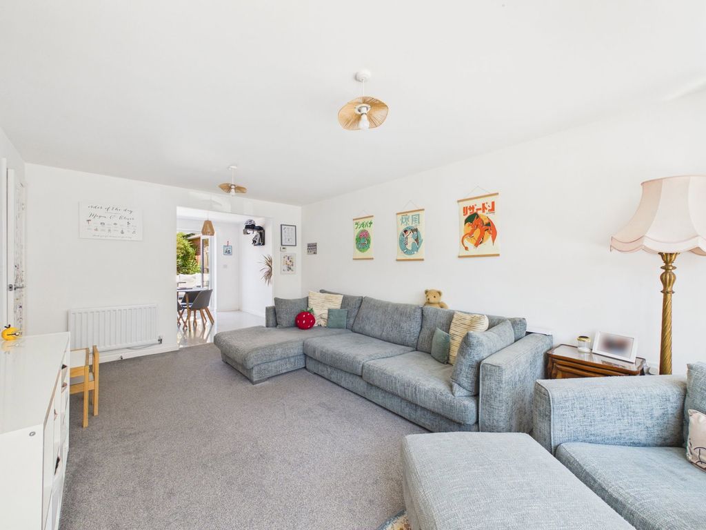 Property photo 3 of 14