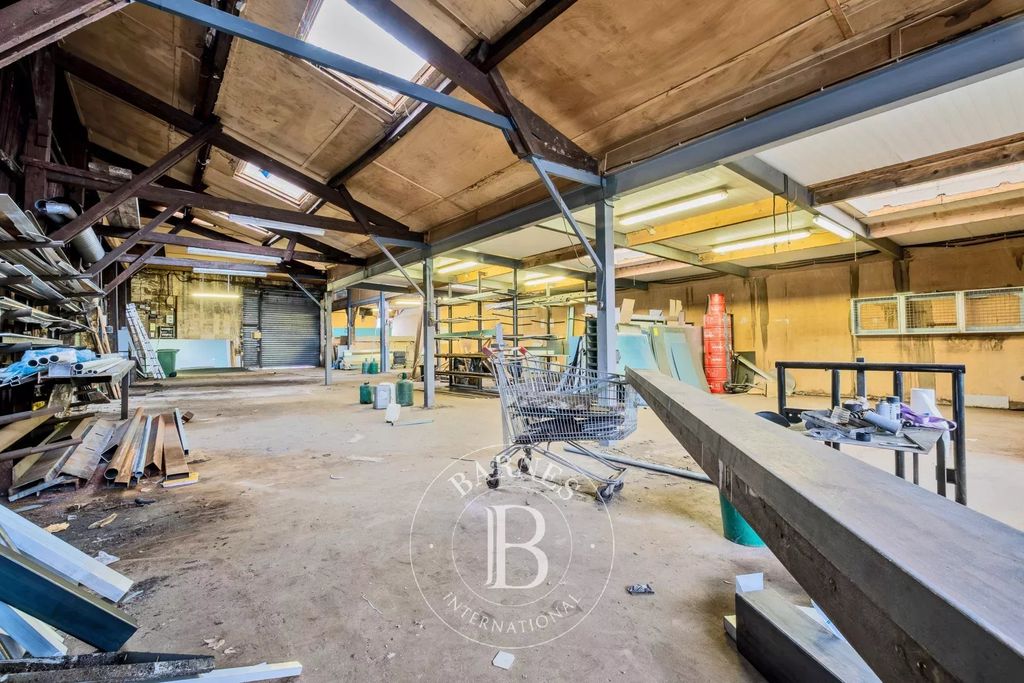 Property photo 2 of 3