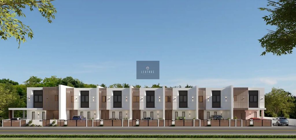 Property photo 1 of 4