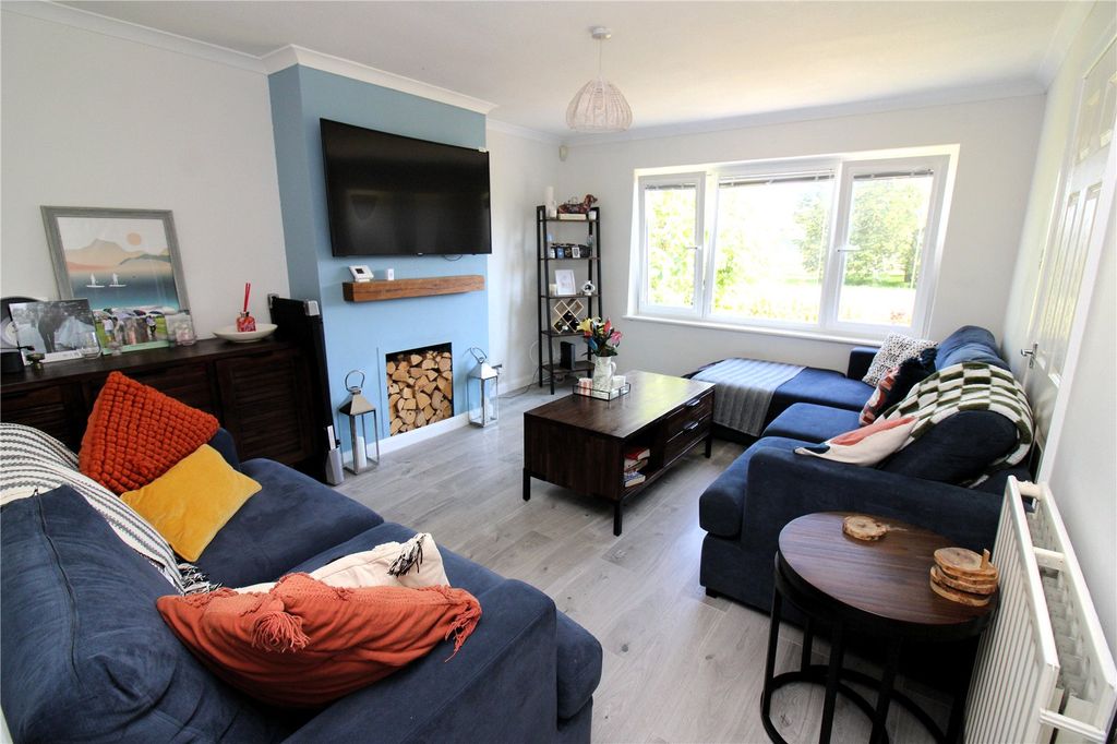 Property photo 2 of 15 Picture No. 06